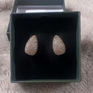Sparkling Gold Teardrop Earrings